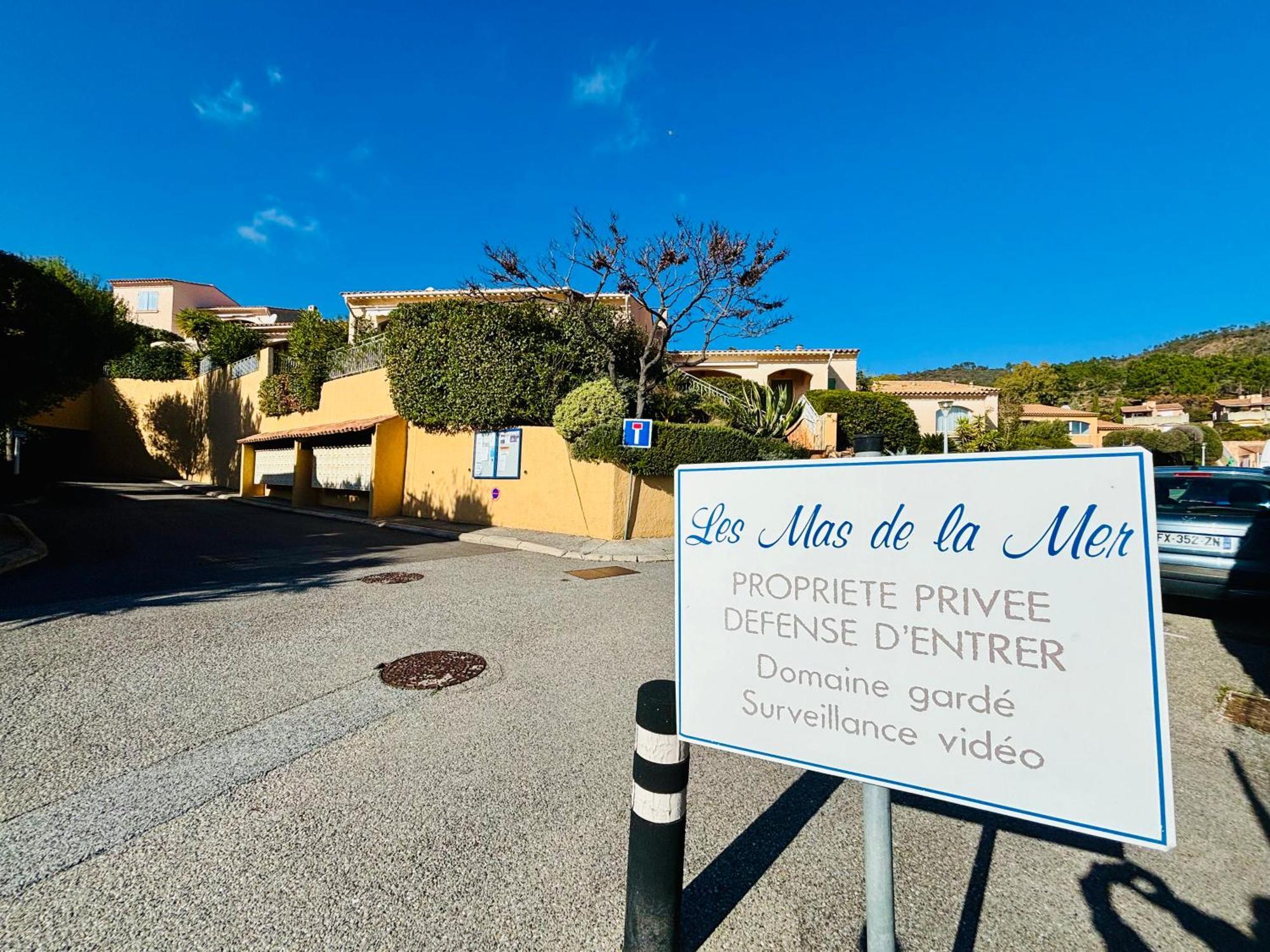 Charmant Deux Pieces Avec Une Vue Imprenable Sur La Crique Notre-Dame Théoule-sur-Mer Exterior foto